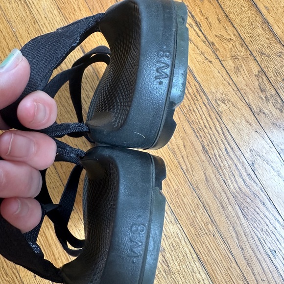 Chaco sandals - Picture 4 of 6